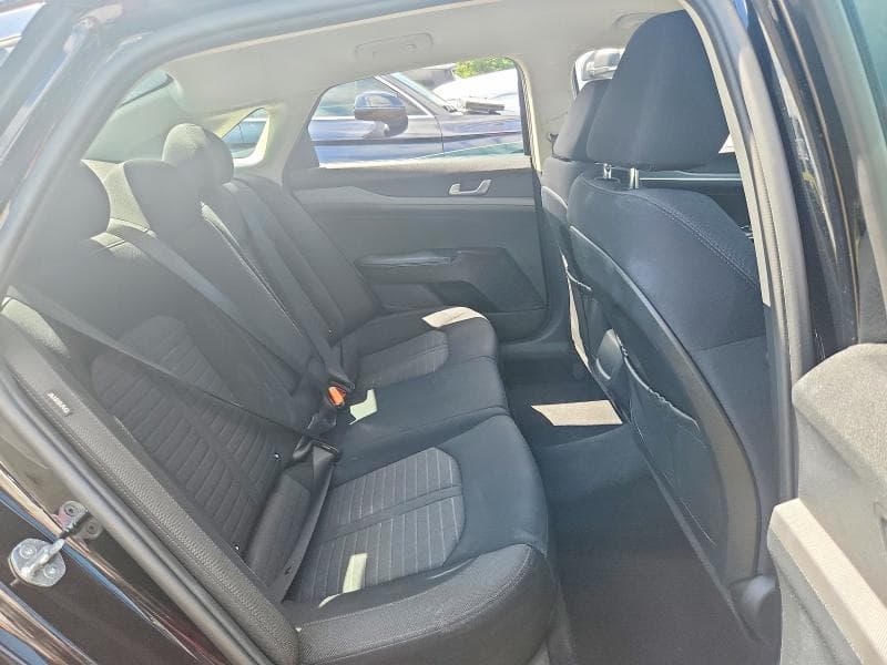 2025 KIA K5 LXS 10