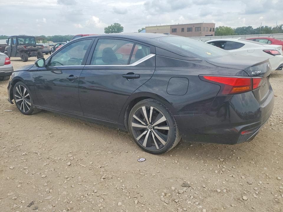 2021 NISSAN ALTIMA SR 2