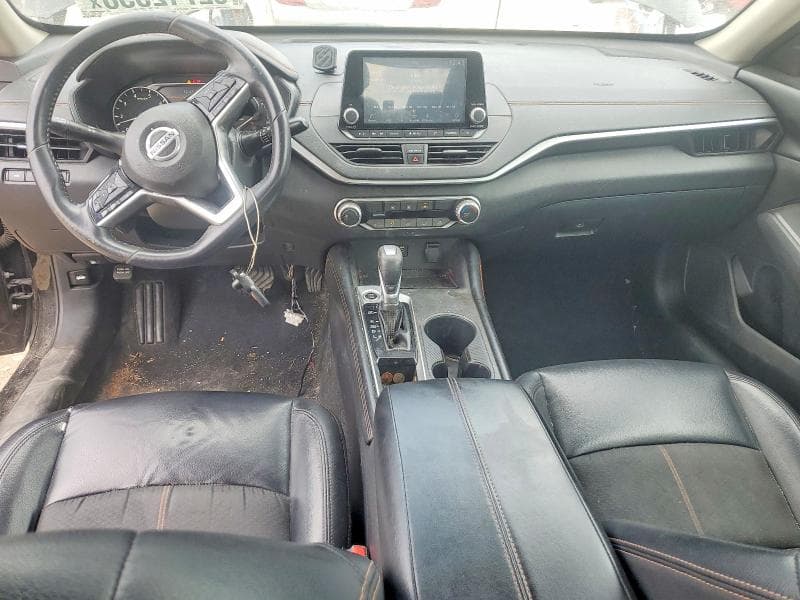 2021 NISSAN ALTIMA SR 8