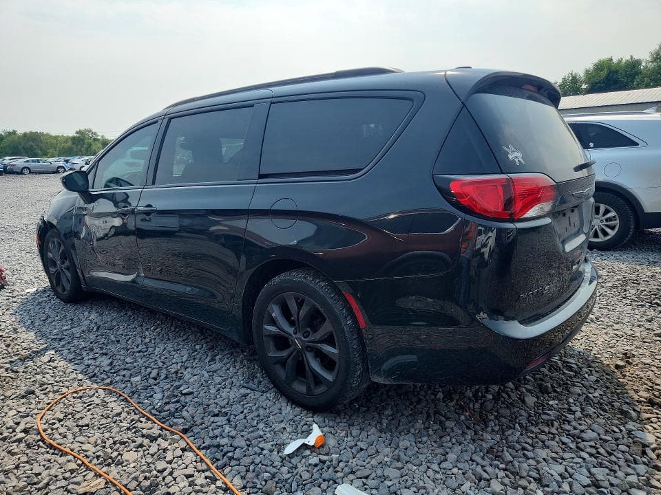 2018 CHRYSLER PACIFICA TOURING L 2