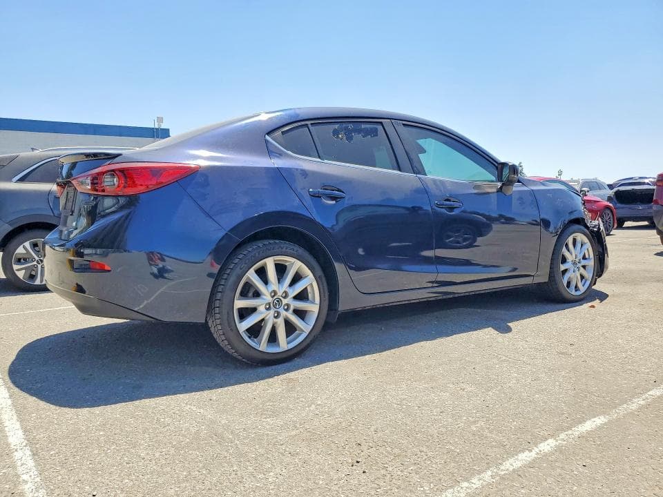 2017 MAZDA 3 TOURING 3
