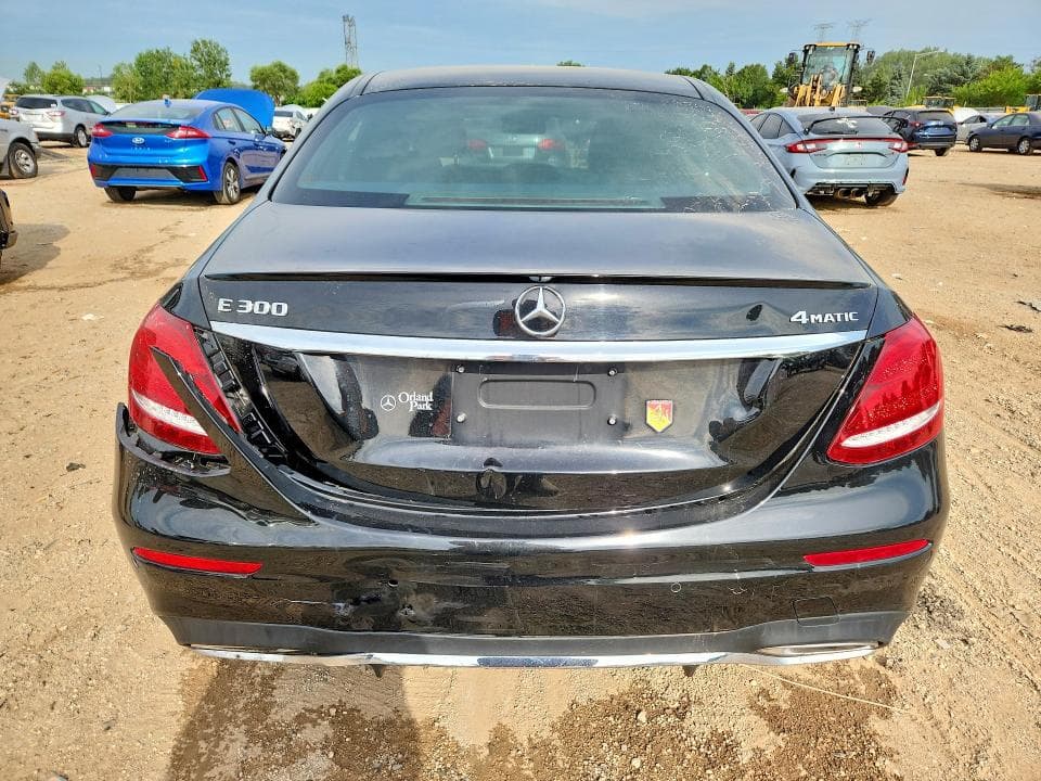 2019 MERCEDES-BENZ E 300 4MATIC 6