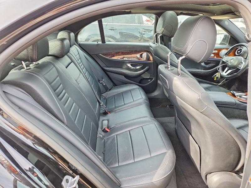 2019 MERCEDES-BENZ E 300 4MATIC 10