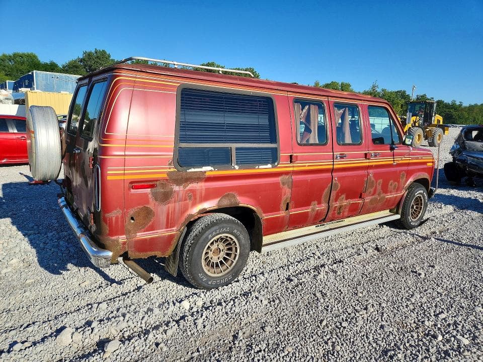 1986 FORD ECONOLINE E150 VAN 3