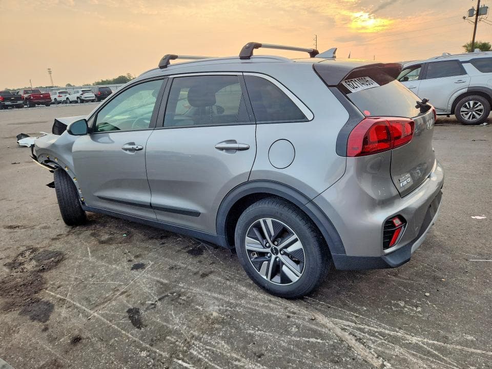 2022 KIA NIRO LXS 2