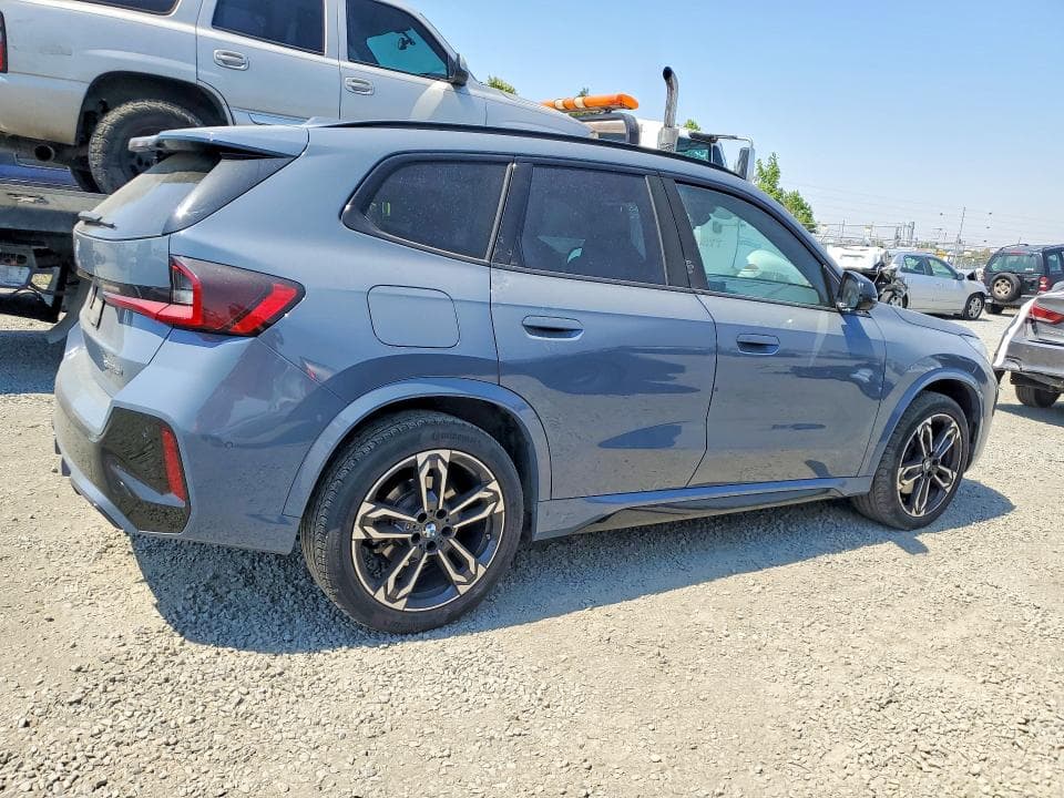 2023 BMW X1 XDRIVE28I 3