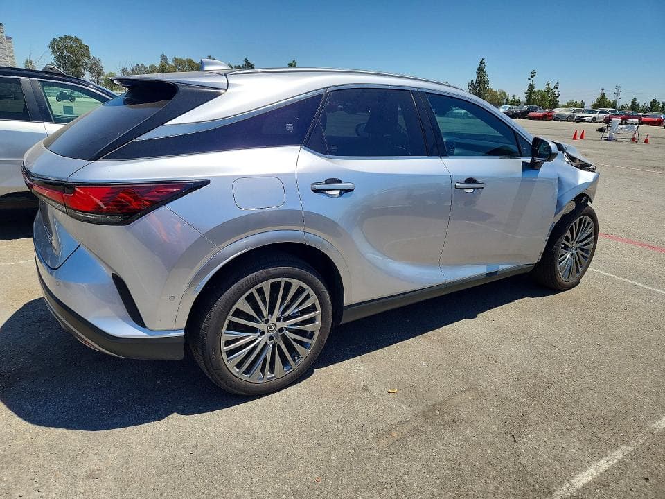 2025 LEXUS RX 450H+ LUXURY 3