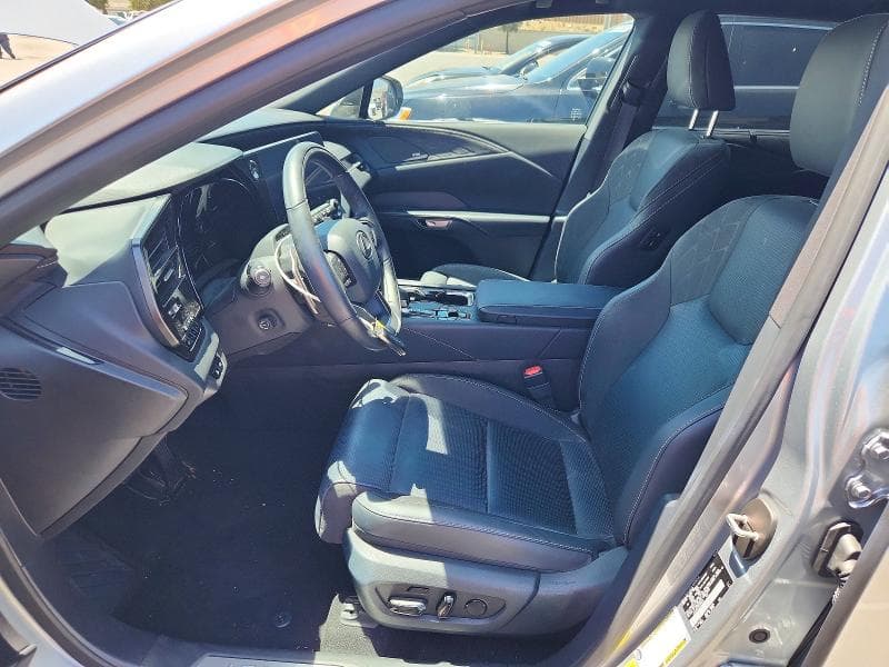 2025 LEXUS RX 450H+ LUXURY 7