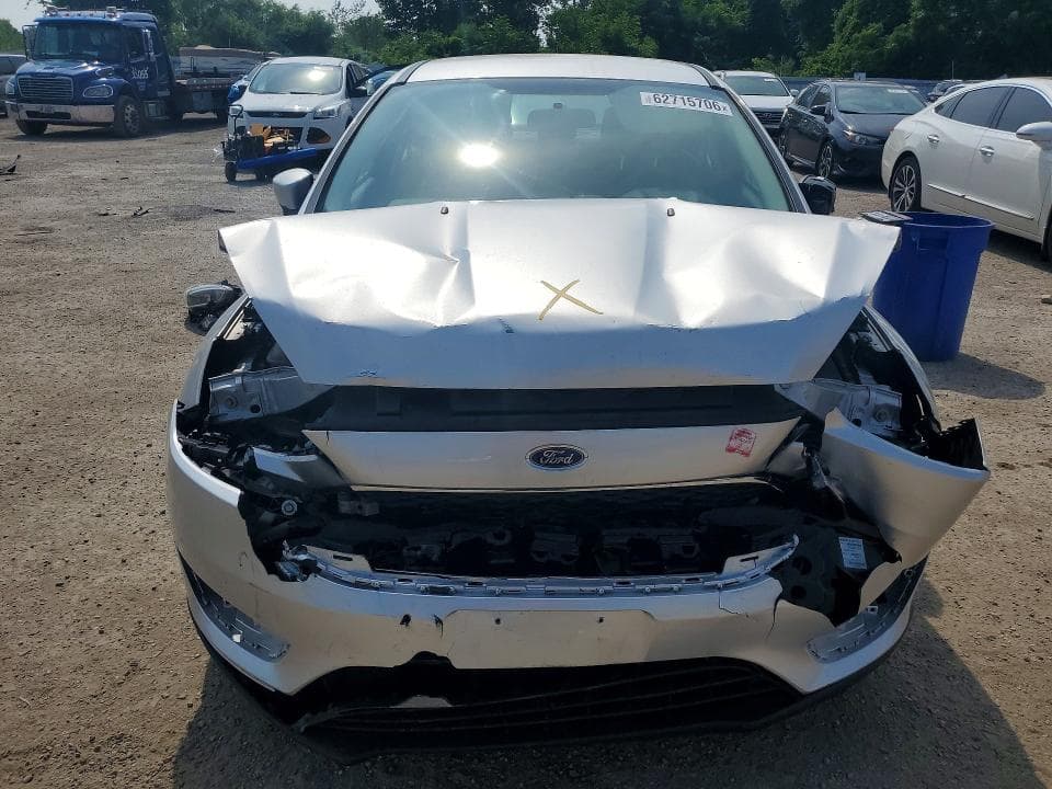 2017 FORD FOCUS SE 5