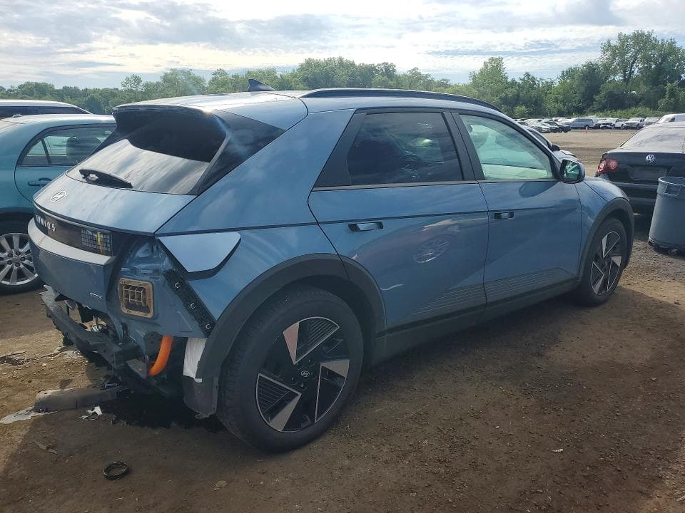 2025 HYUNDAI IONIQ 5 SEL 3
