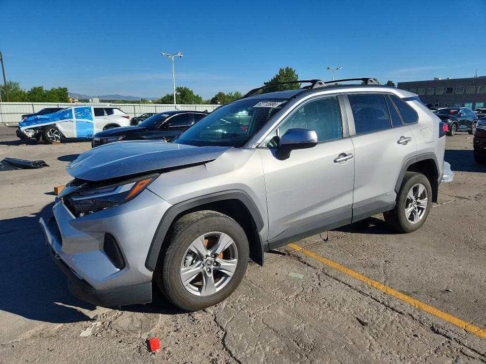 2022 TOYOTA RAV4 HYBRID XLE - 1