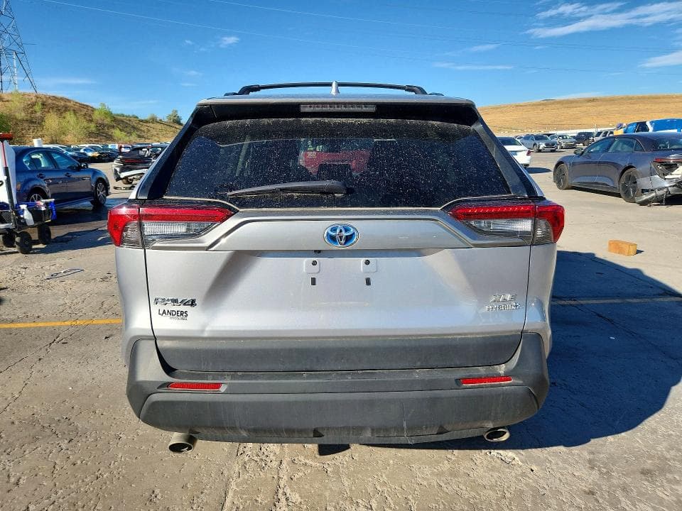2022 TOYOTA RAV4 HYBRID XLE 6