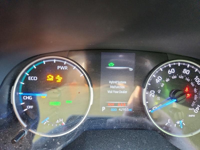2022 TOYOTA RAV4 HYBRID XLE 9