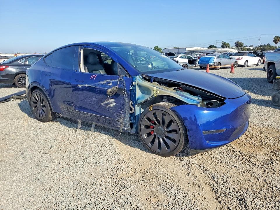 2021 TESLA MODEL Y 4