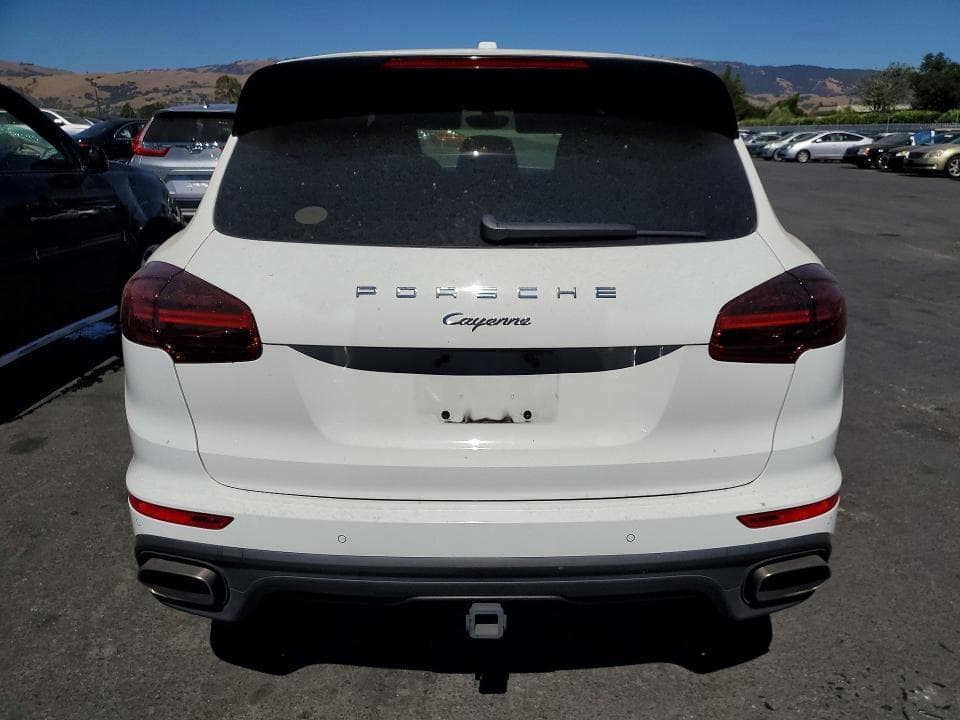 2018 PORSCHE CAYENNE 6