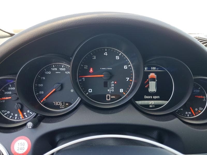 2018 PORSCHE CAYENNE 9