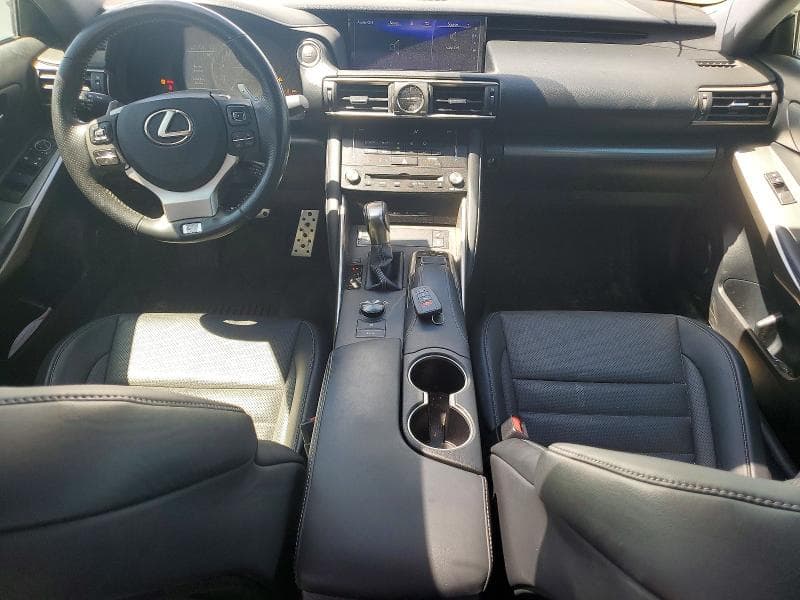 2017 LEXUS IS 350 8