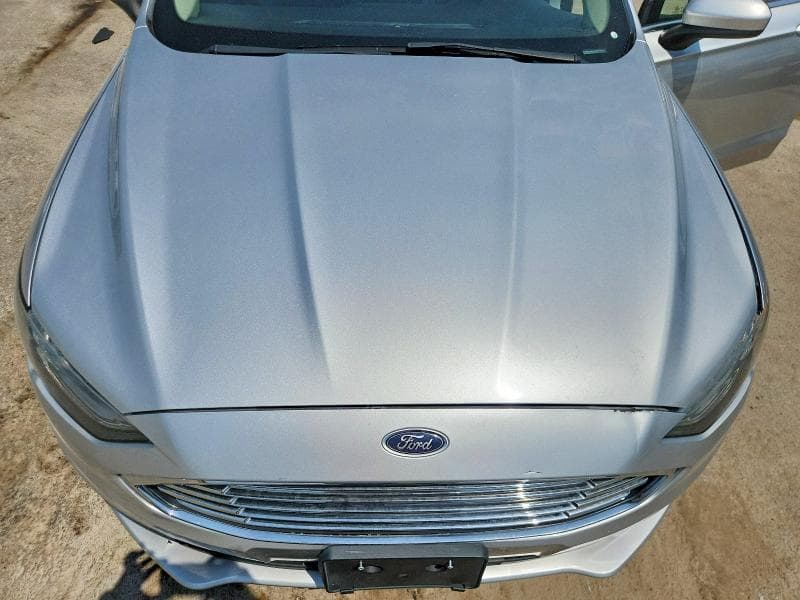 2017 FORD FUSION SE 4D SEDAN 11