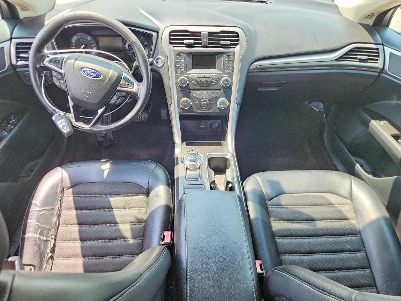 2017 FORD FUSION SE 4D SEDAN 8