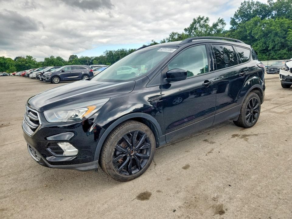 2017 FORD ESCAPE SE - 1
