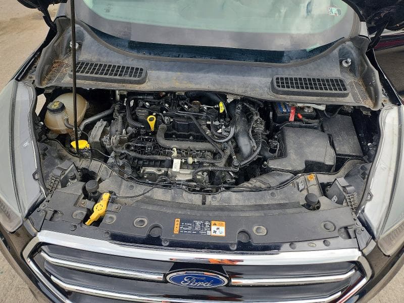 2017 FORD ESCAPE SE 12