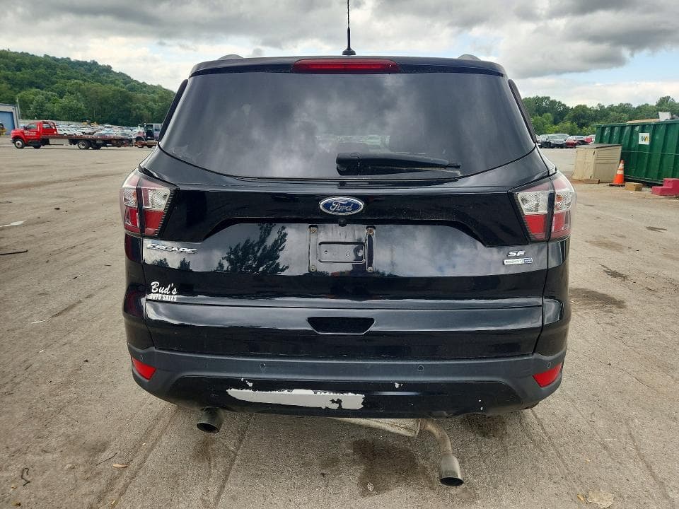 2017 FORD ESCAPE SE 6