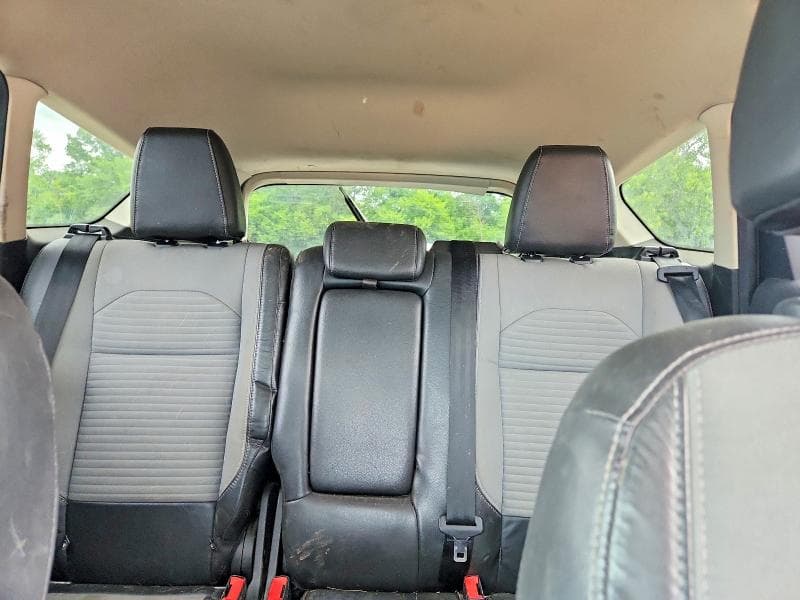 2017 FORD ESCAPE SE 10