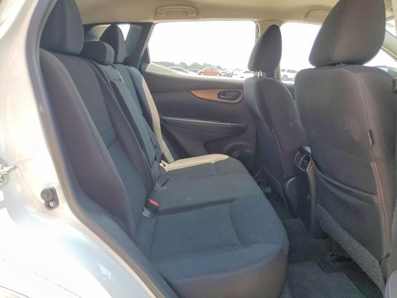 2019 NISSAN ROGUE SPORT S 11