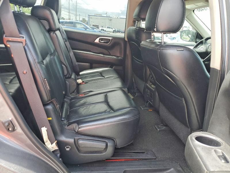 2018 NISSAN PATHFINDER SL 11