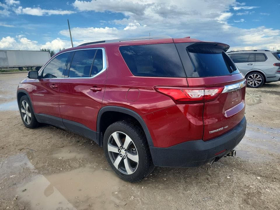 2018 CHEVROLET TRAVERSE LT 2