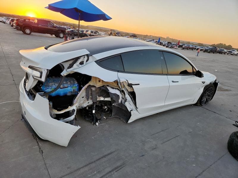 2024 TESLA MODEL 3 4