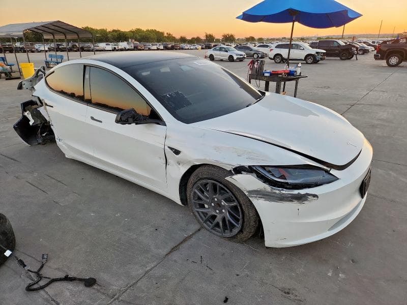 2024 TESLA MODEL 3 6