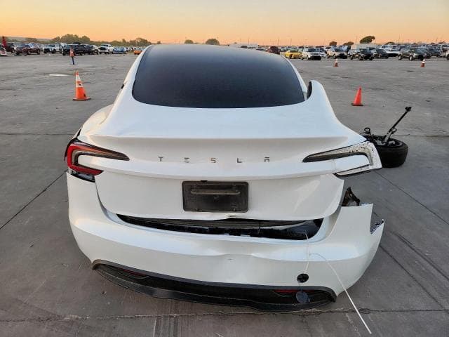 2024 TESLA MODEL 3 10