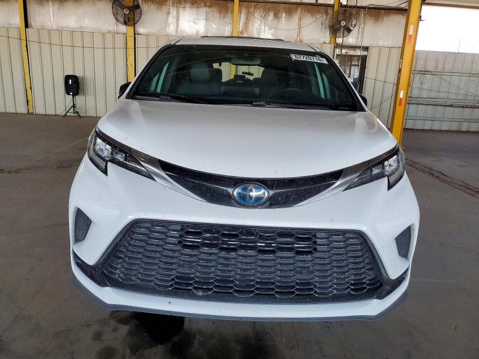 2023 TOYOTA SIENNA XSE 7-PASSENGER 5