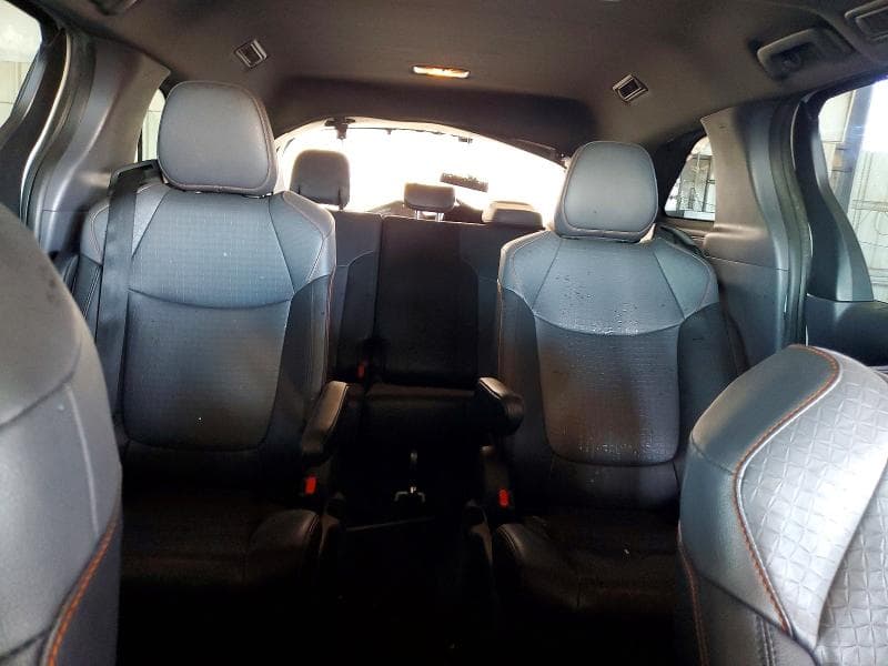 2023 TOYOTA SIENNA XSE 7-PASSENGER 10