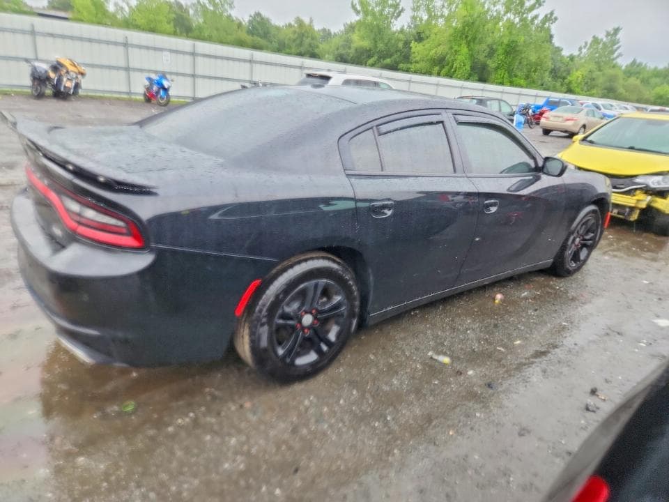 2022 DODGE CHARGER SXT 3