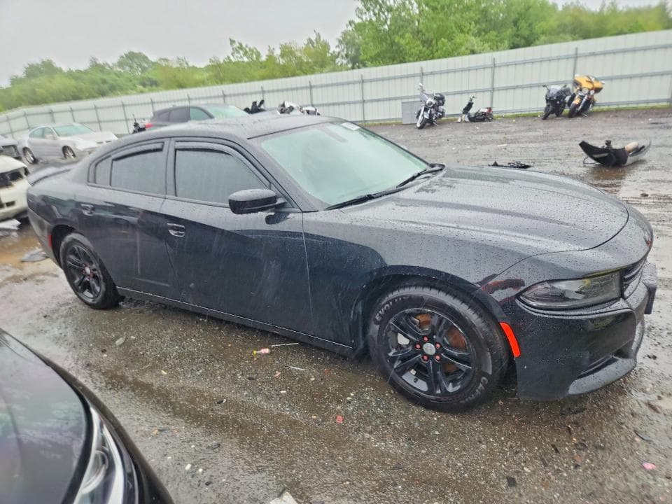 2022 DODGE CHARGER SXT 4