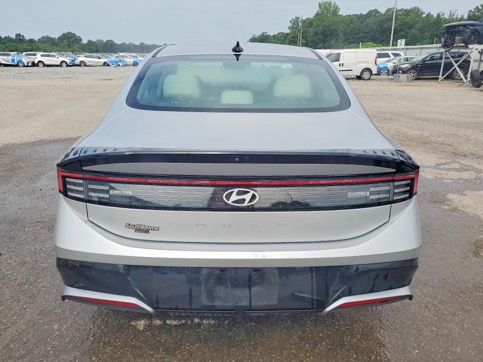 2025 HYUNDAI SONATA SEL 6