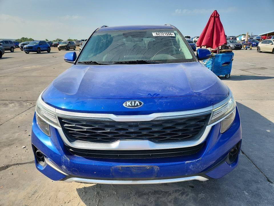 2021 KIA SELTOS S 5