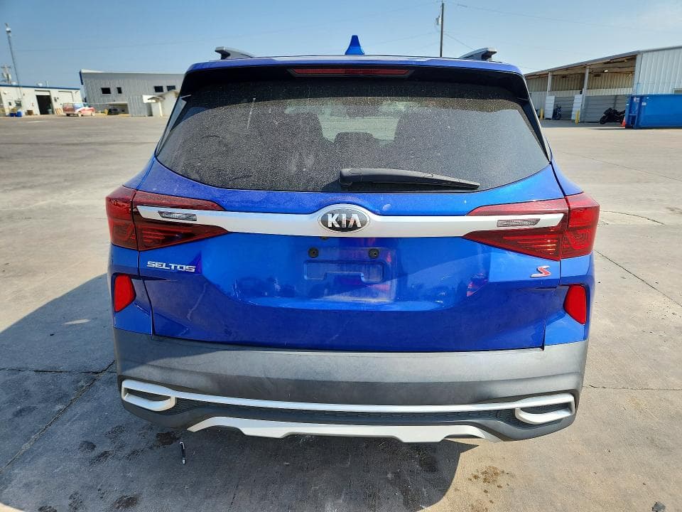 2021 KIA SELTOS S 6