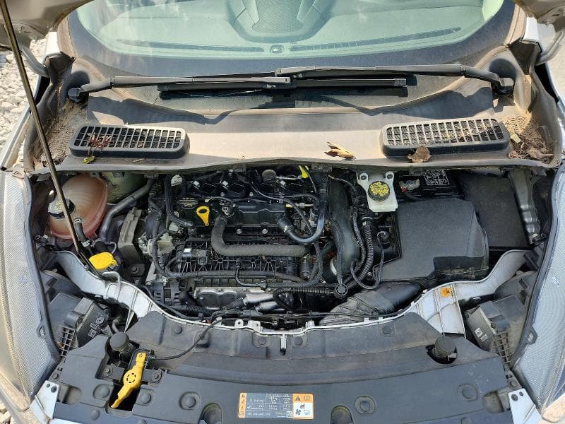 2019 FORD ESCAPE SE 12