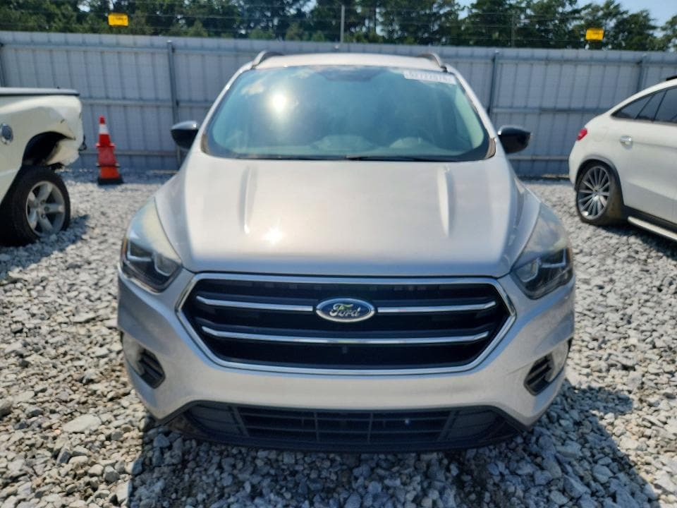 2019 FORD ESCAPE SE 5
