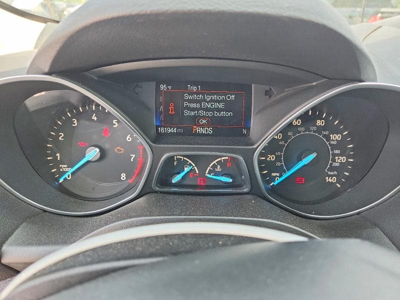 2019 FORD ESCAPE SE 9