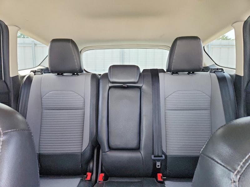 2019 FORD ESCAPE SE 10