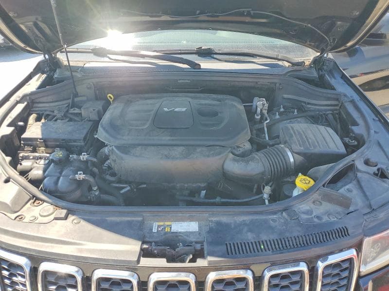 2017 JEEP GRAND CHEROKEE LAREDO 12
