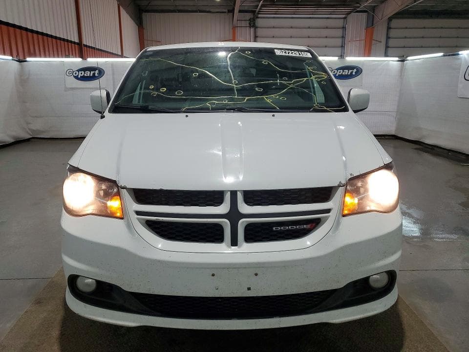 2018 DODGE GRAND CARAVAN GT 5
