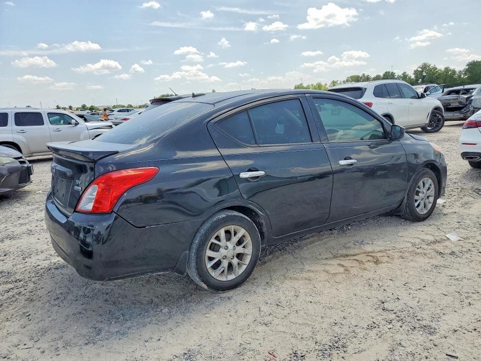 2018 NISSAN VERSA SV 3