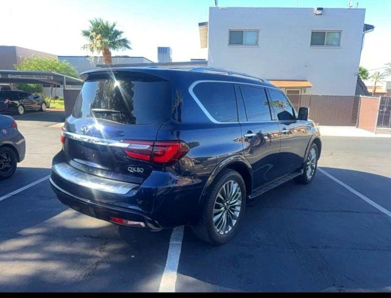 2019 INFINITI QX80 LUXE 4