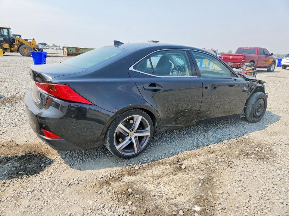 2018 LEXUS IS 300 3