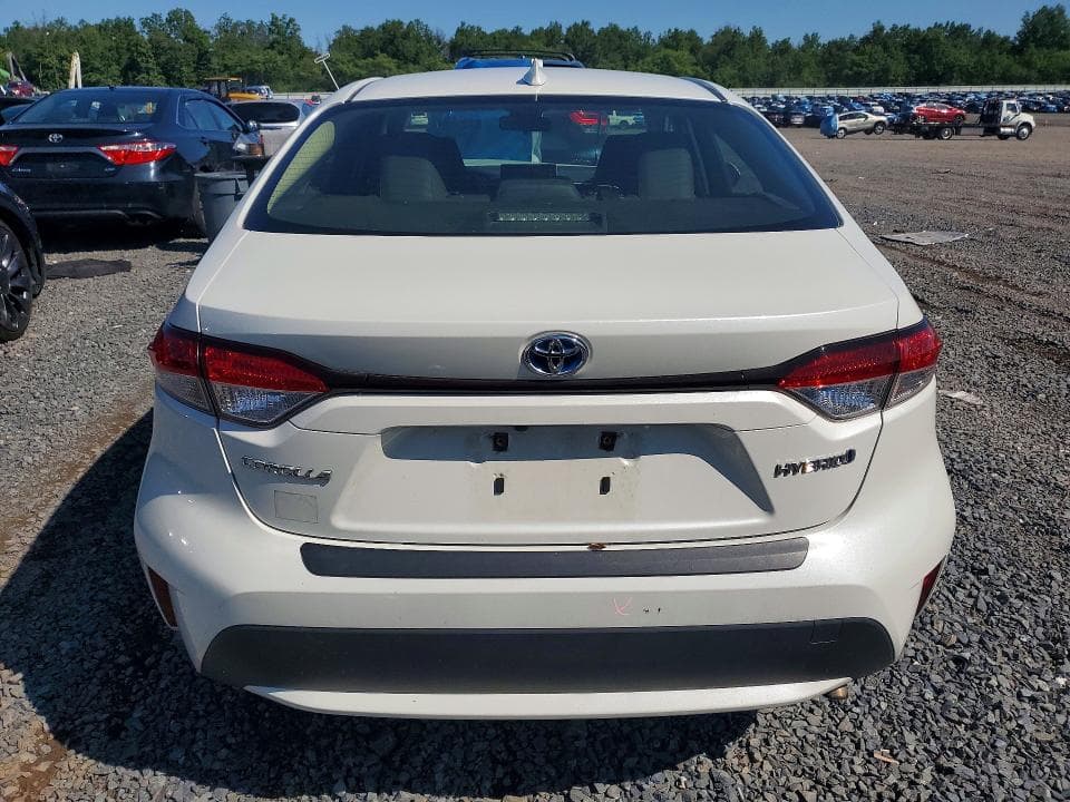2020 TOYOTA COROLLA LE 6
